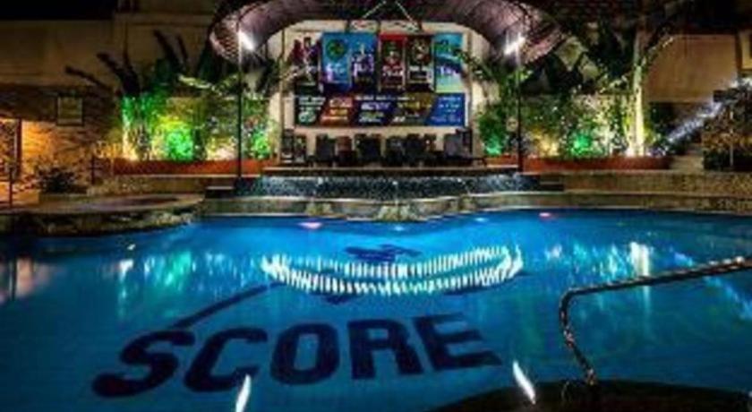 Score Birds Hotel Angeles Kültér fotó